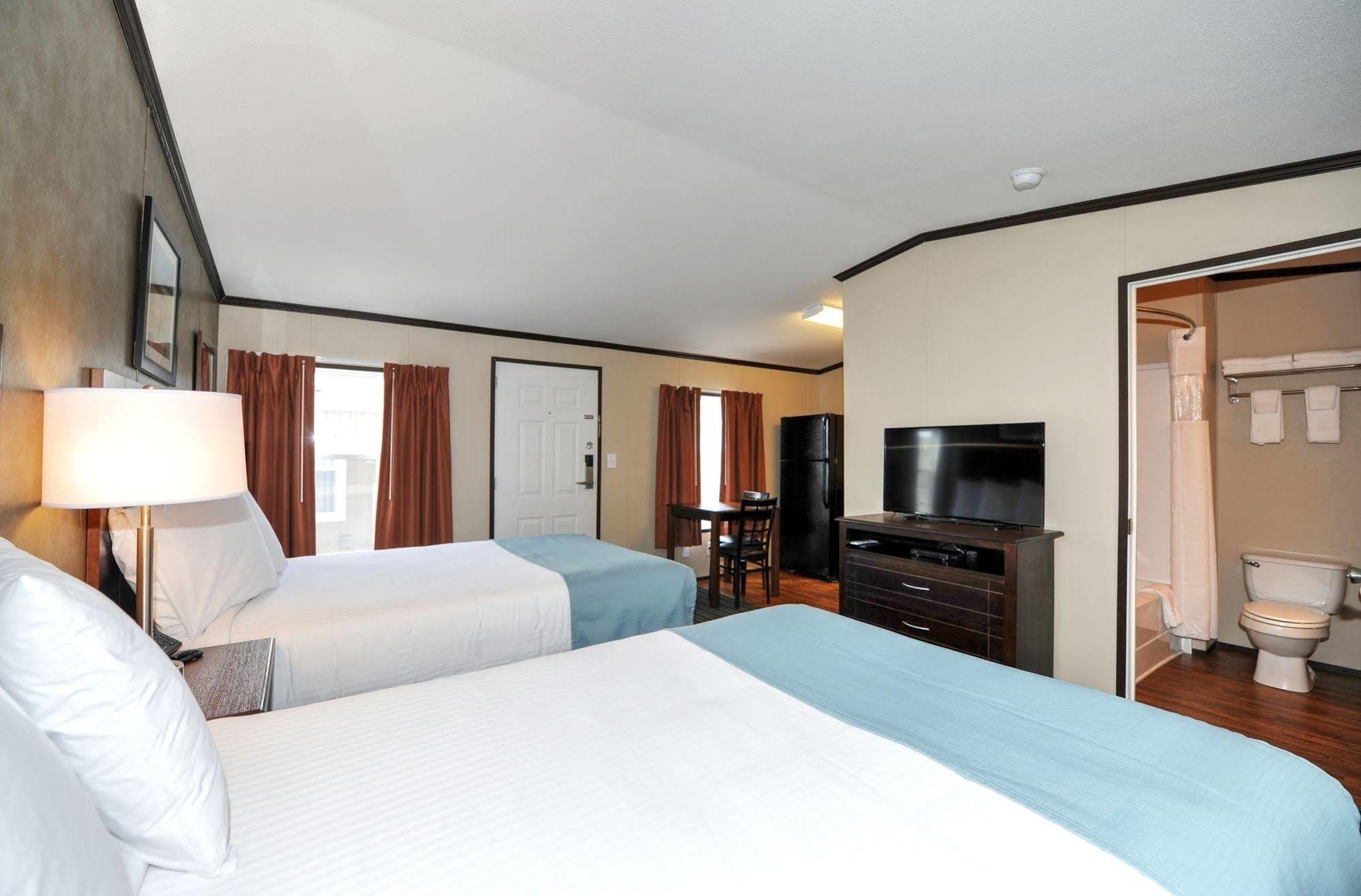 Instalodge Hotel And Suites Karnes City Dış mekan fotoğraf